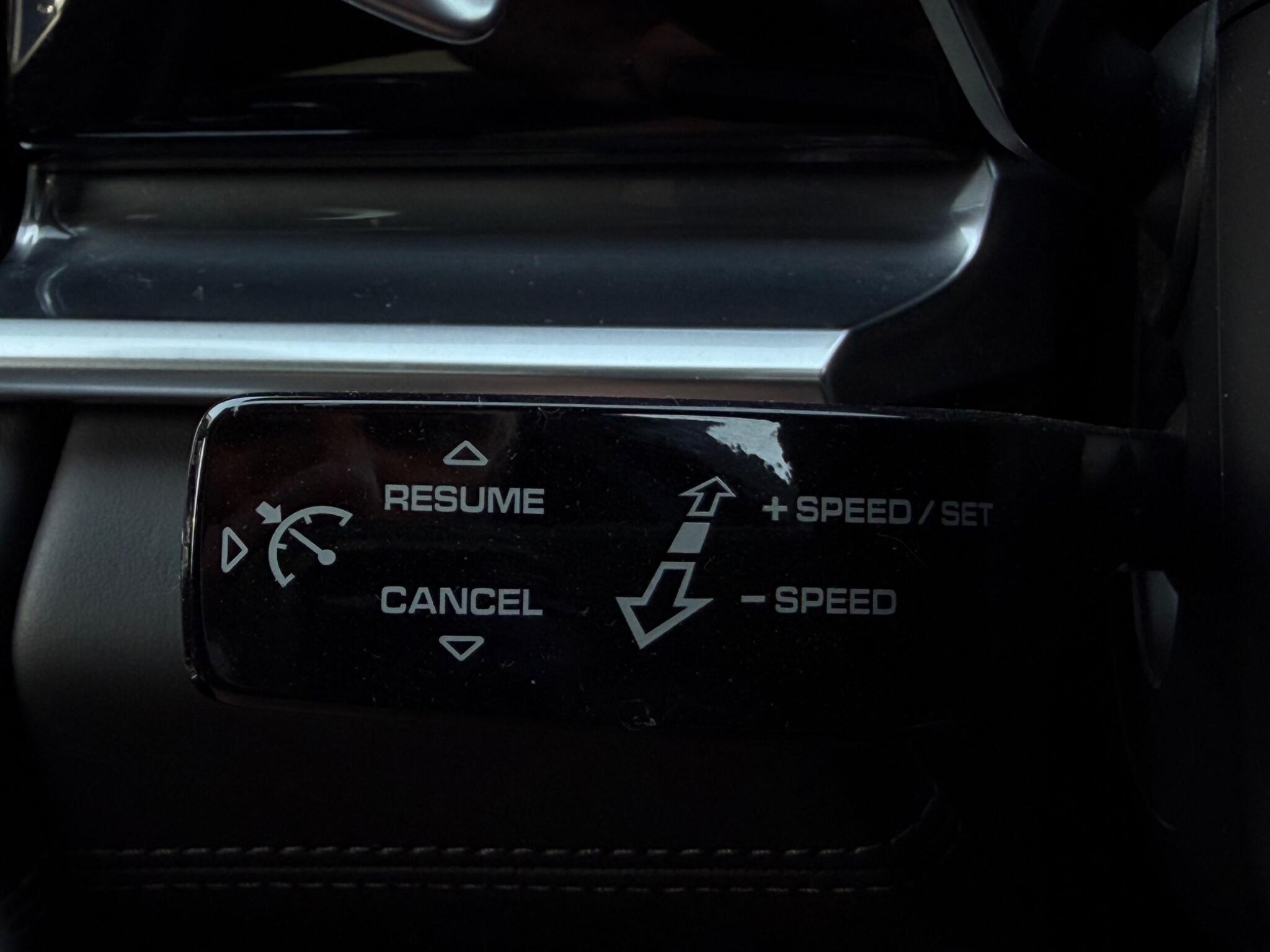 Porsche Panamera view 26