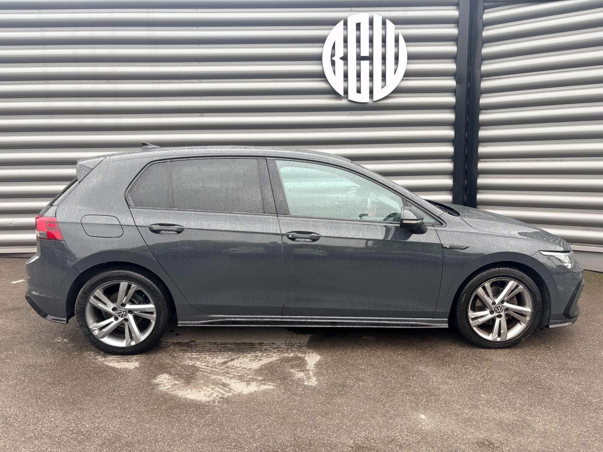 Volkswagen Golf view 2