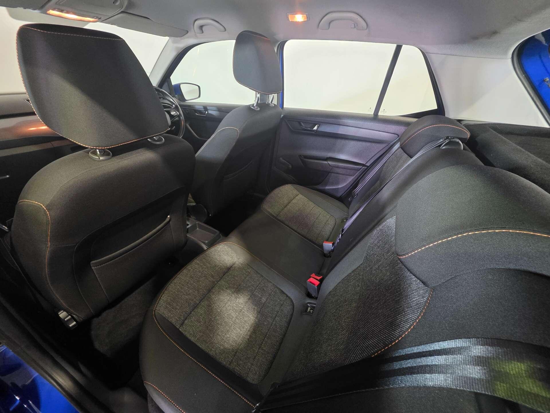 Skoda Fabia view 45