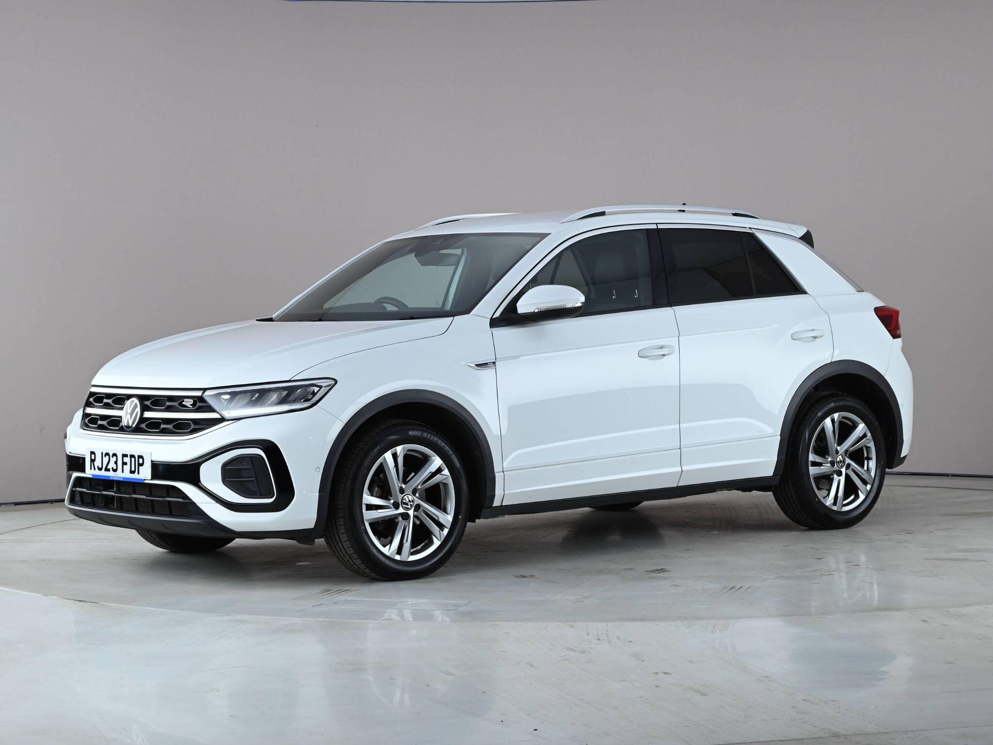 Volkswagen T-Roc view 3