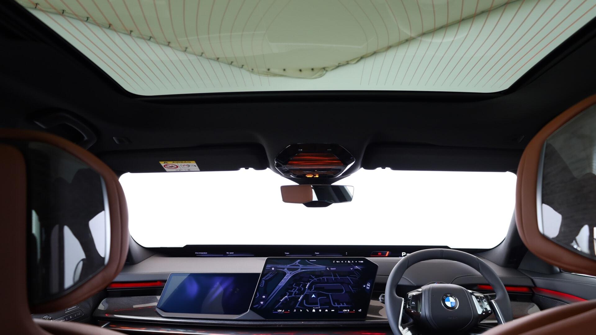 BMW XM view 20
