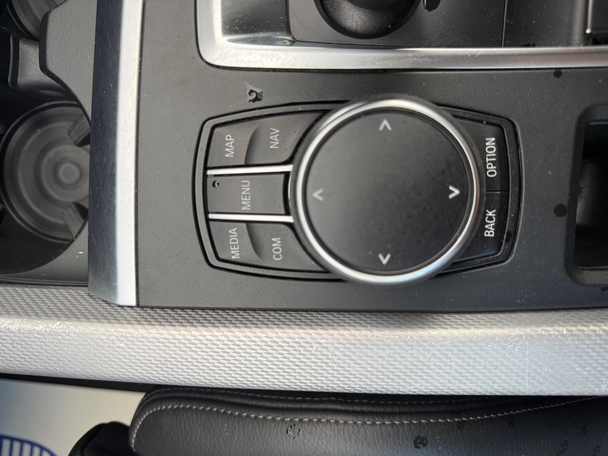 BMW X5 view 20