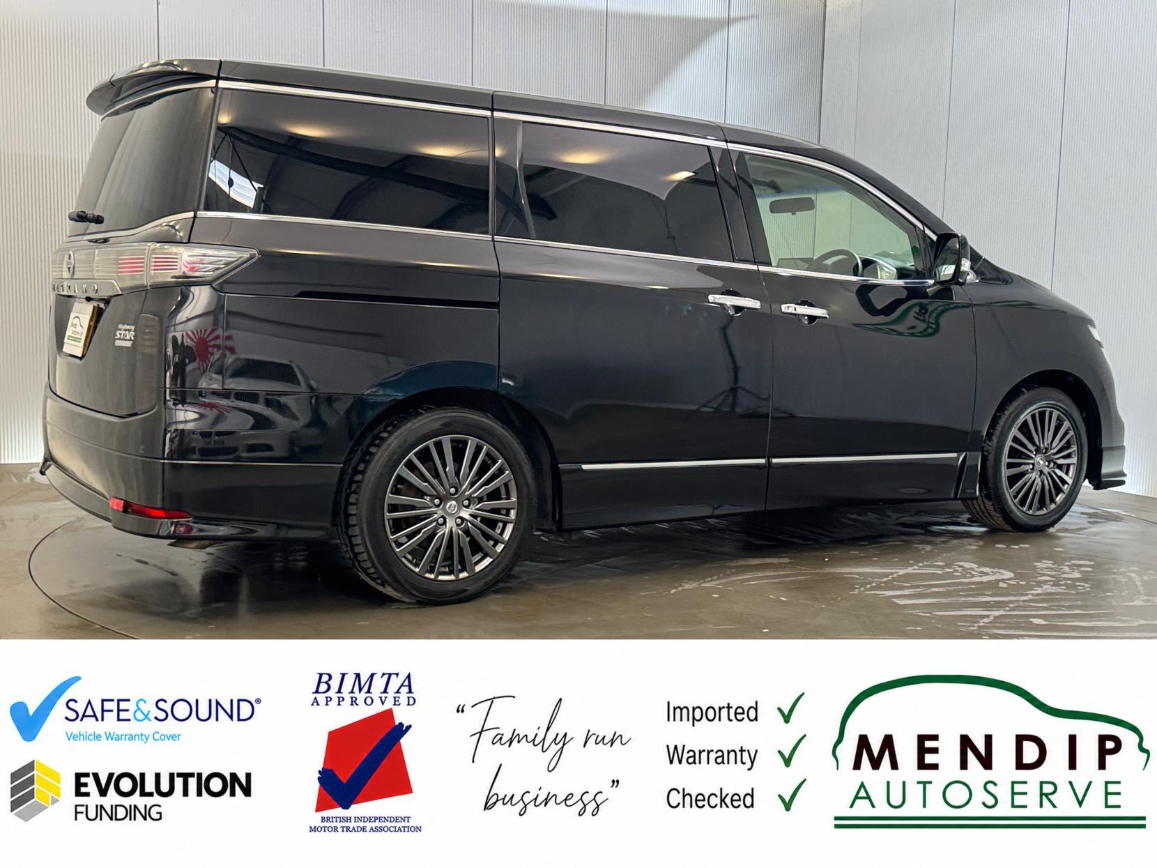 Nissan Elgrand view 22