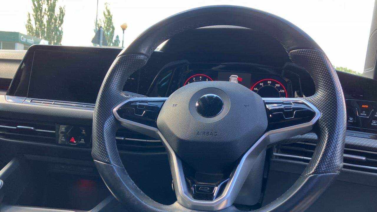 Volkswagen Golf view 53