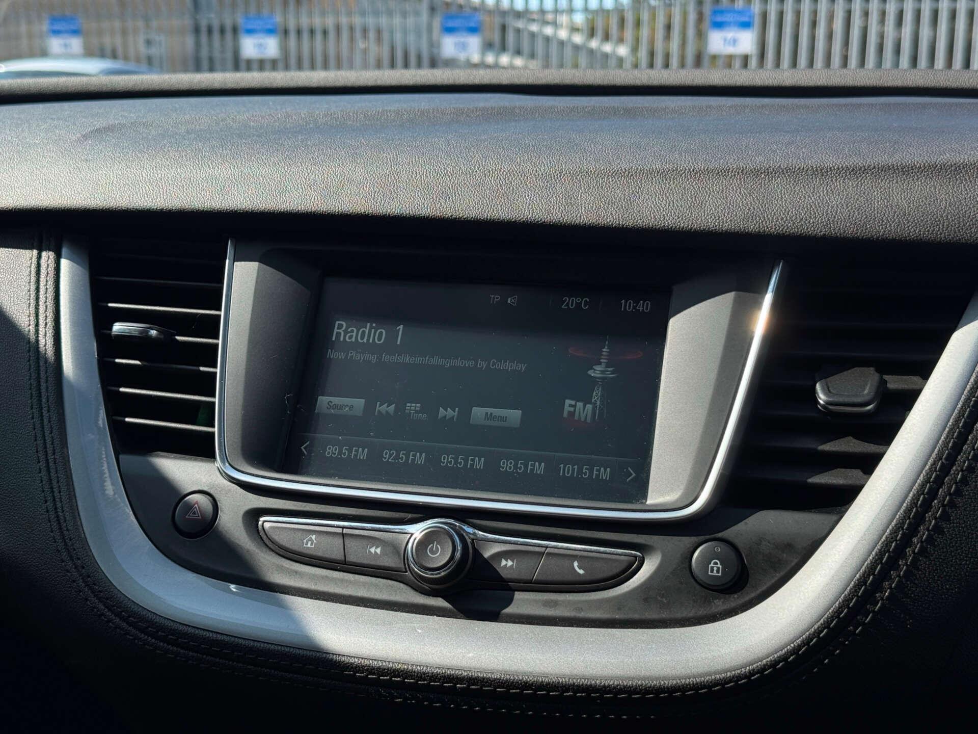 Vauxhall Grandland X view 65