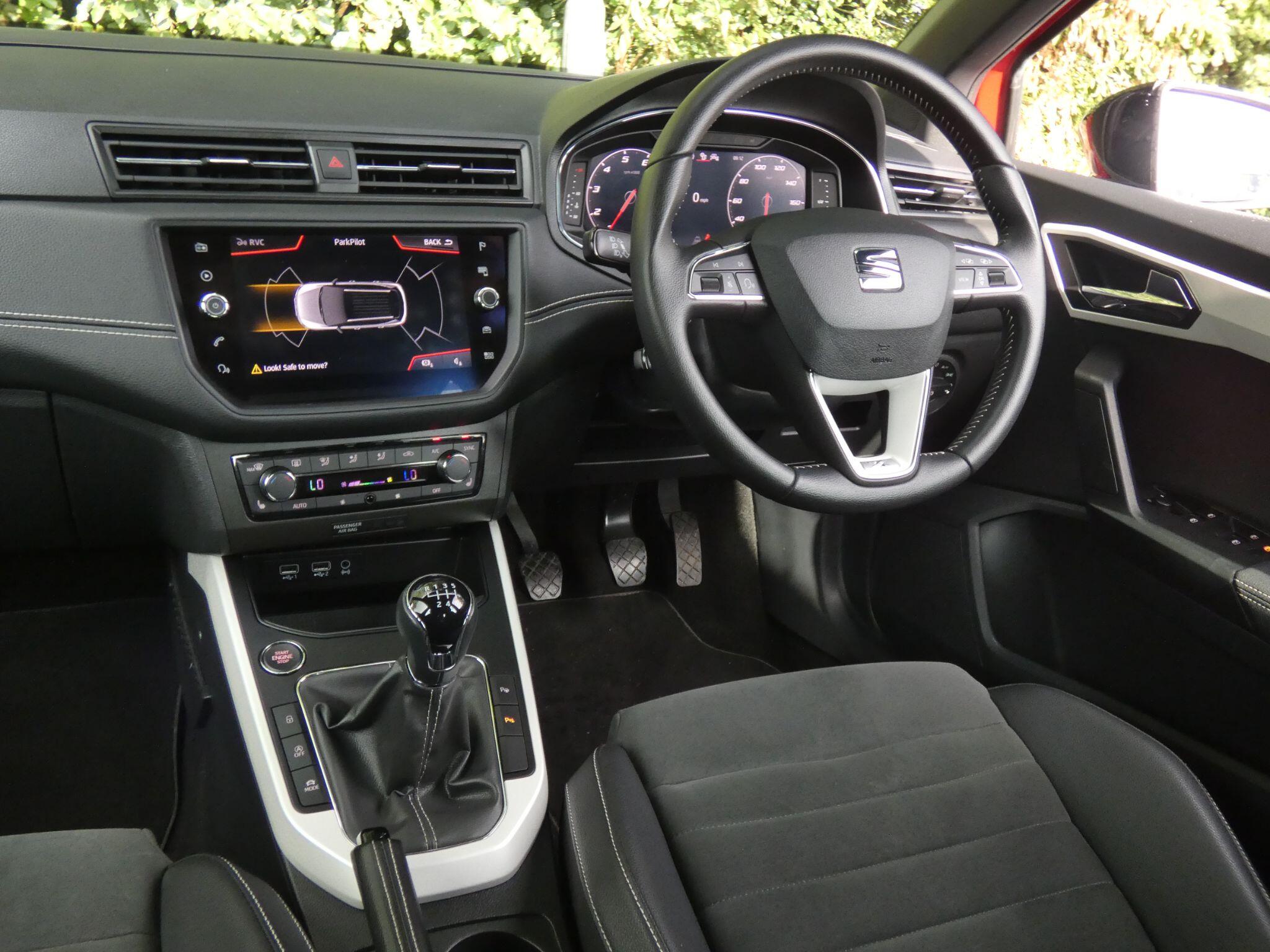 Seat Arona view 19