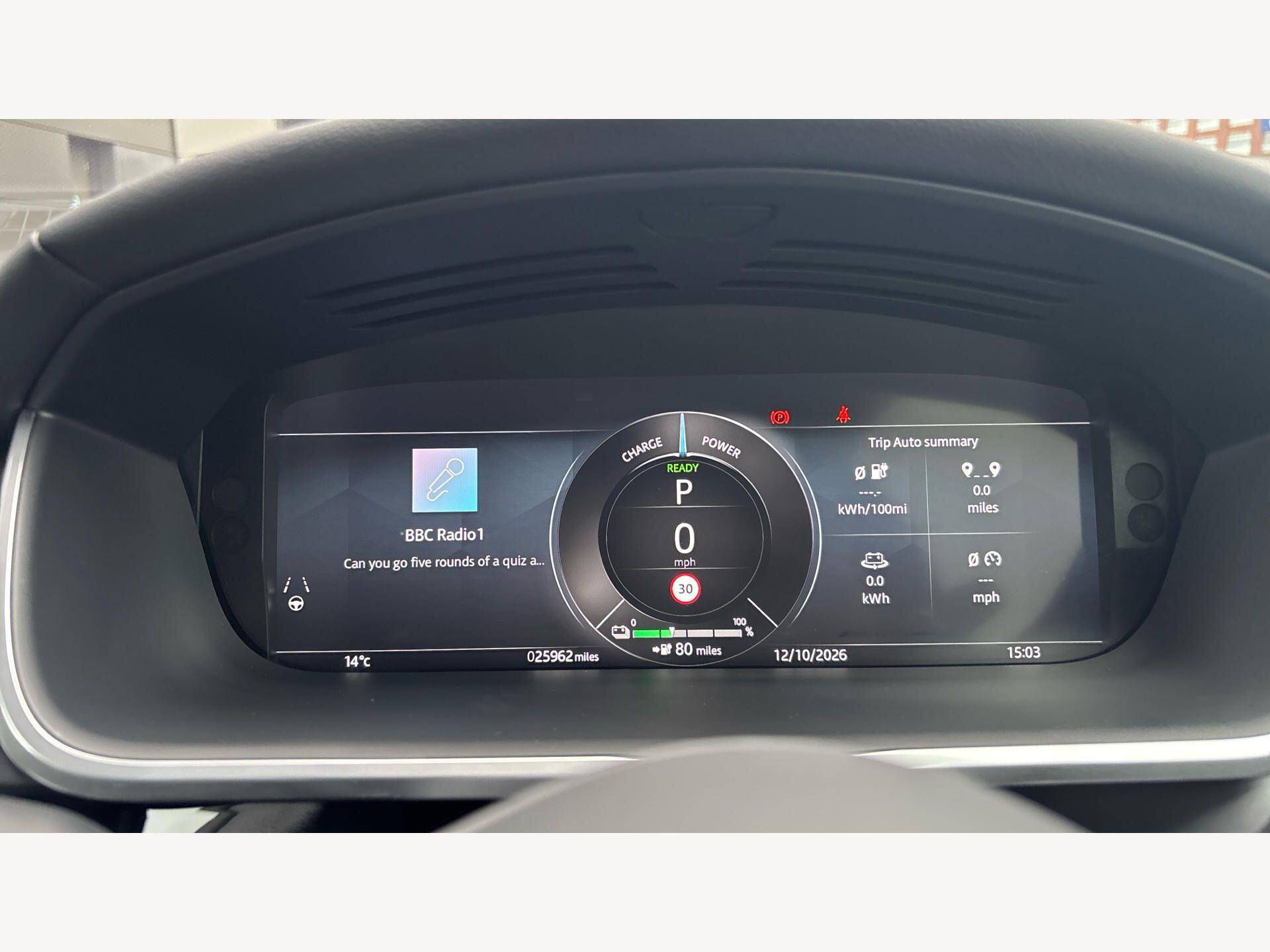 Jaguar I-Pace view 19