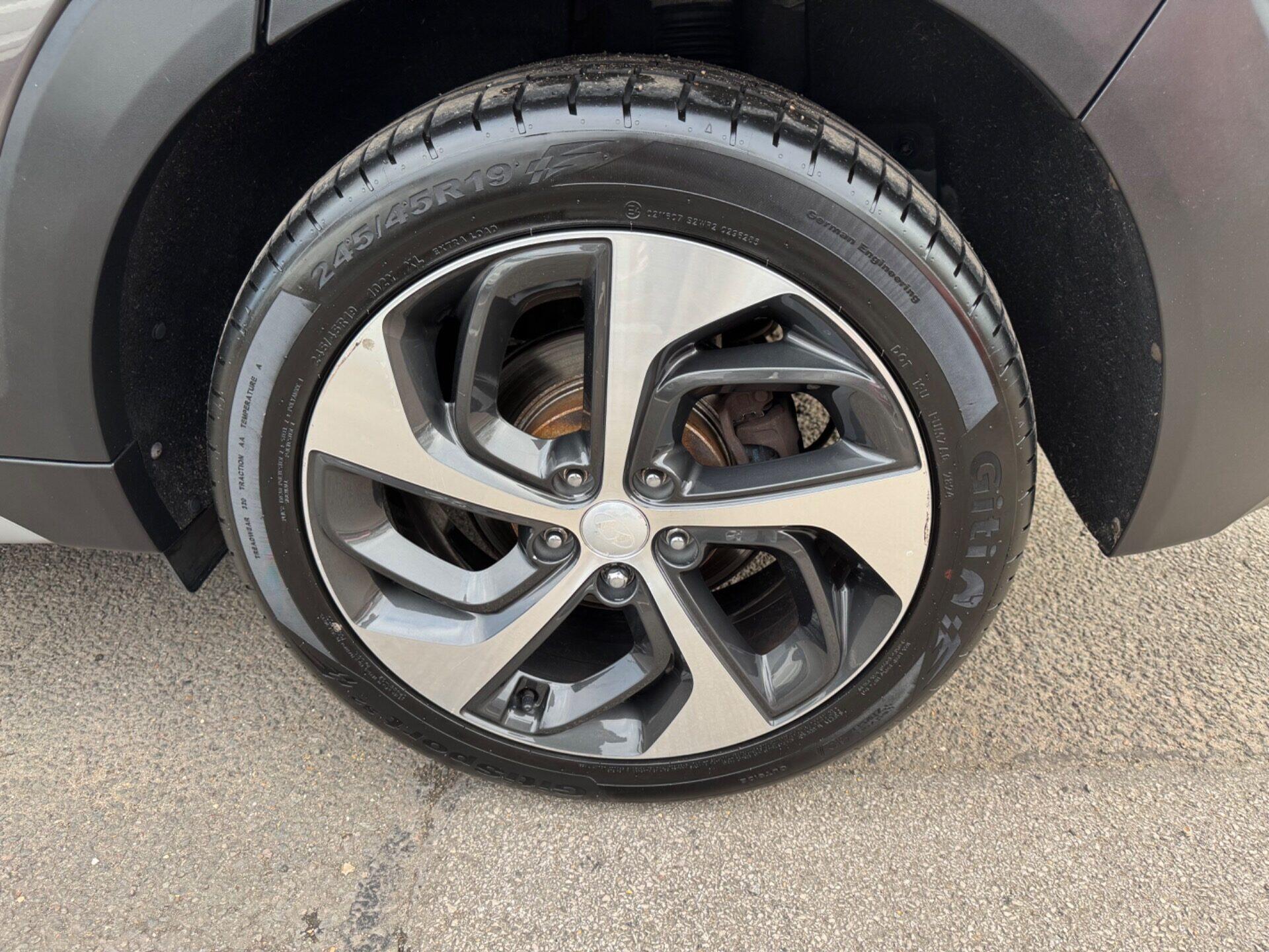 Hyundai Tucson view 29