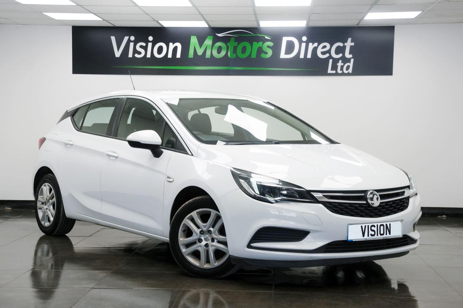Vauxhall Astra main image