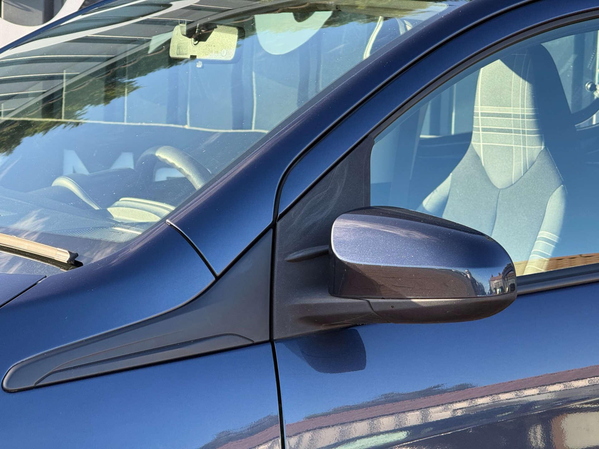 Peugeot 108 view 6