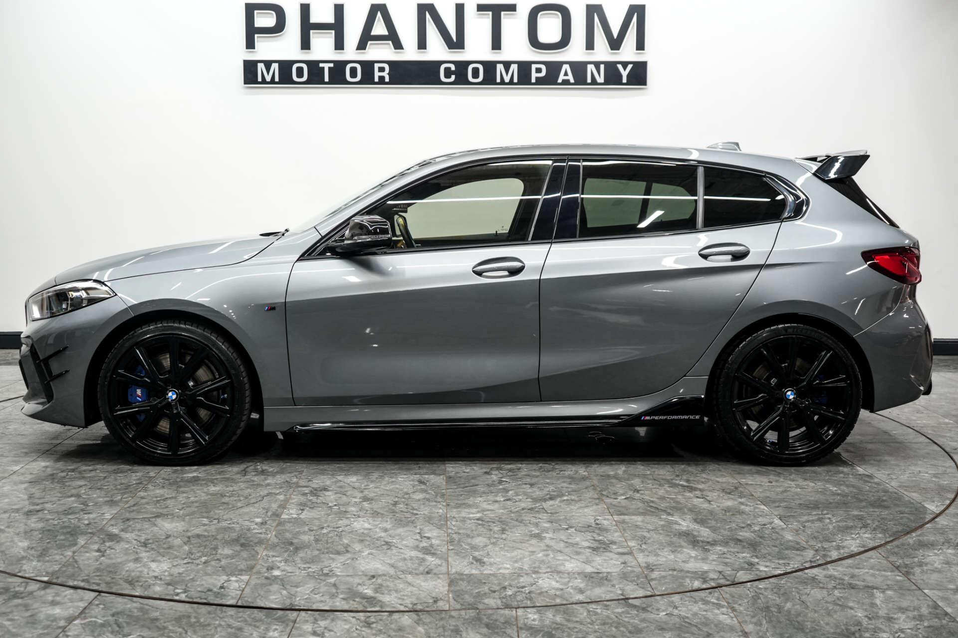 BMW 1 Series view 3
