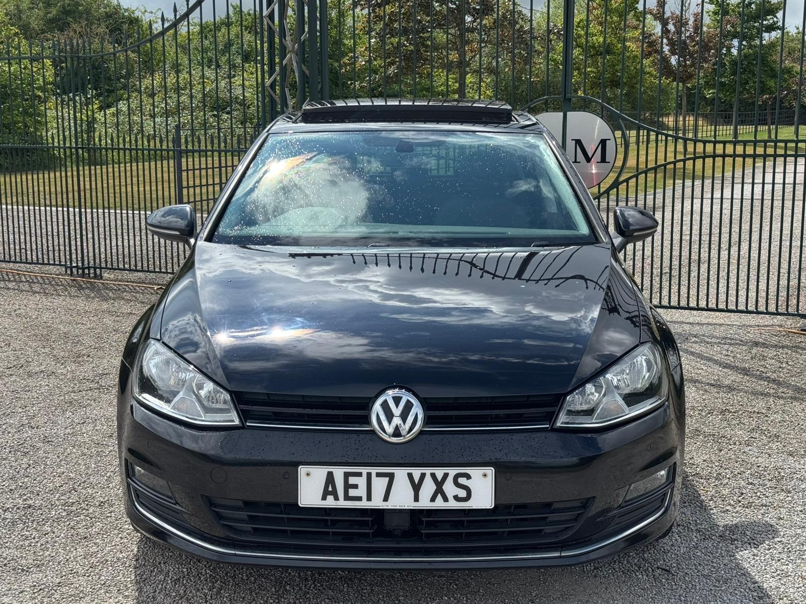 2017 Volkswagen Golf 1.4 TSI BlueMotion Tech ACT GT Edition Euro 6 (s/s) 5dr • 92,000 miles image 4