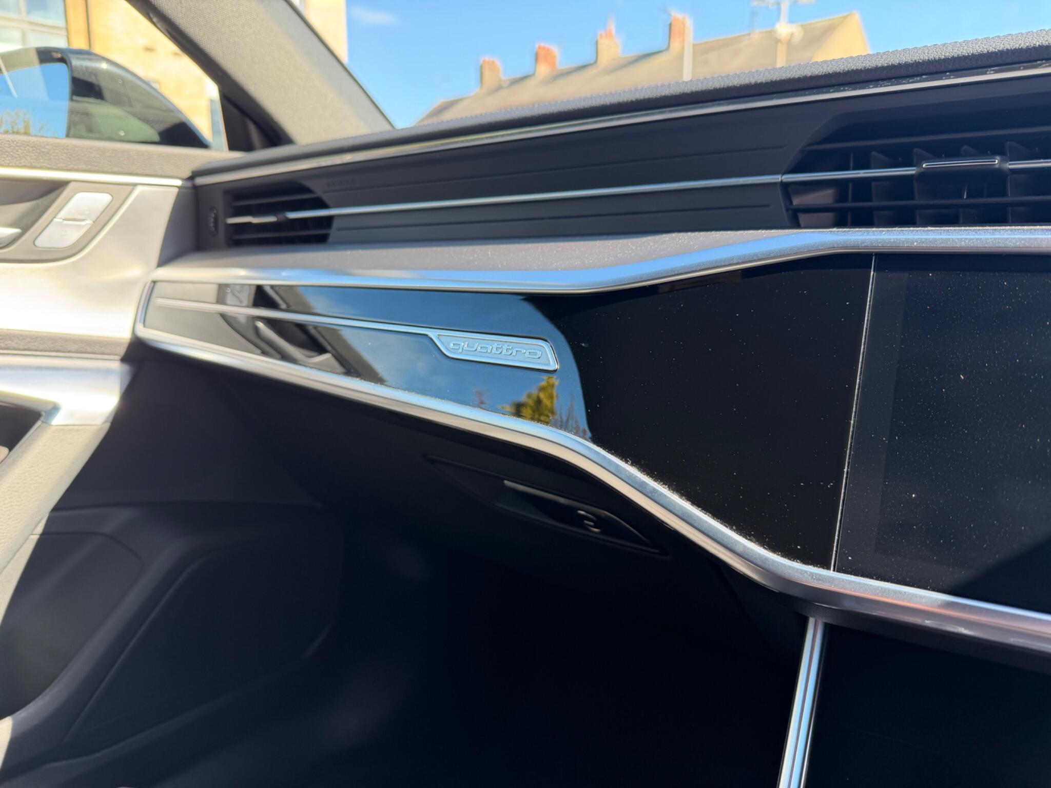 Audi A7 view 35