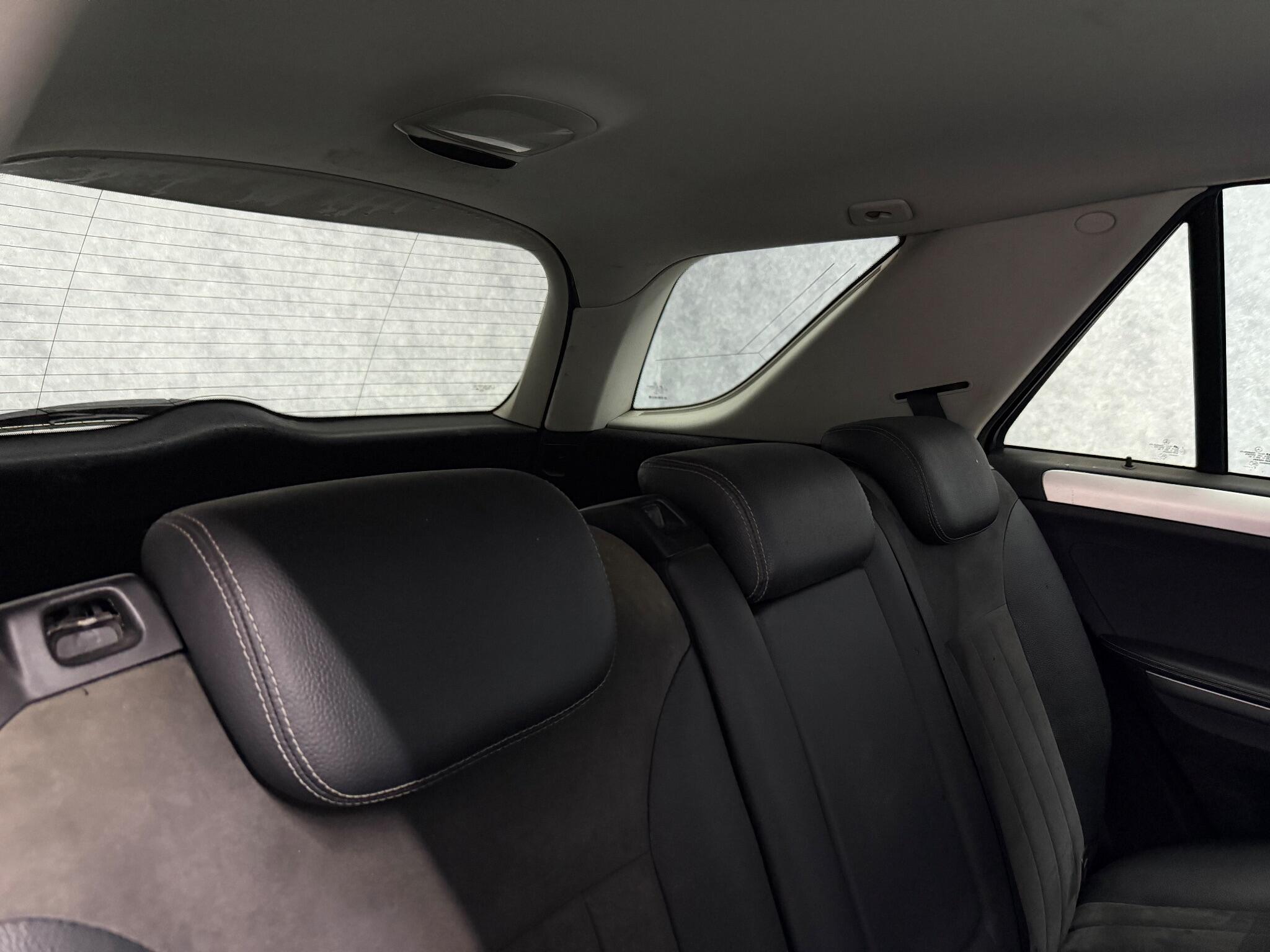 Mercedes-Benz M-Class view 11