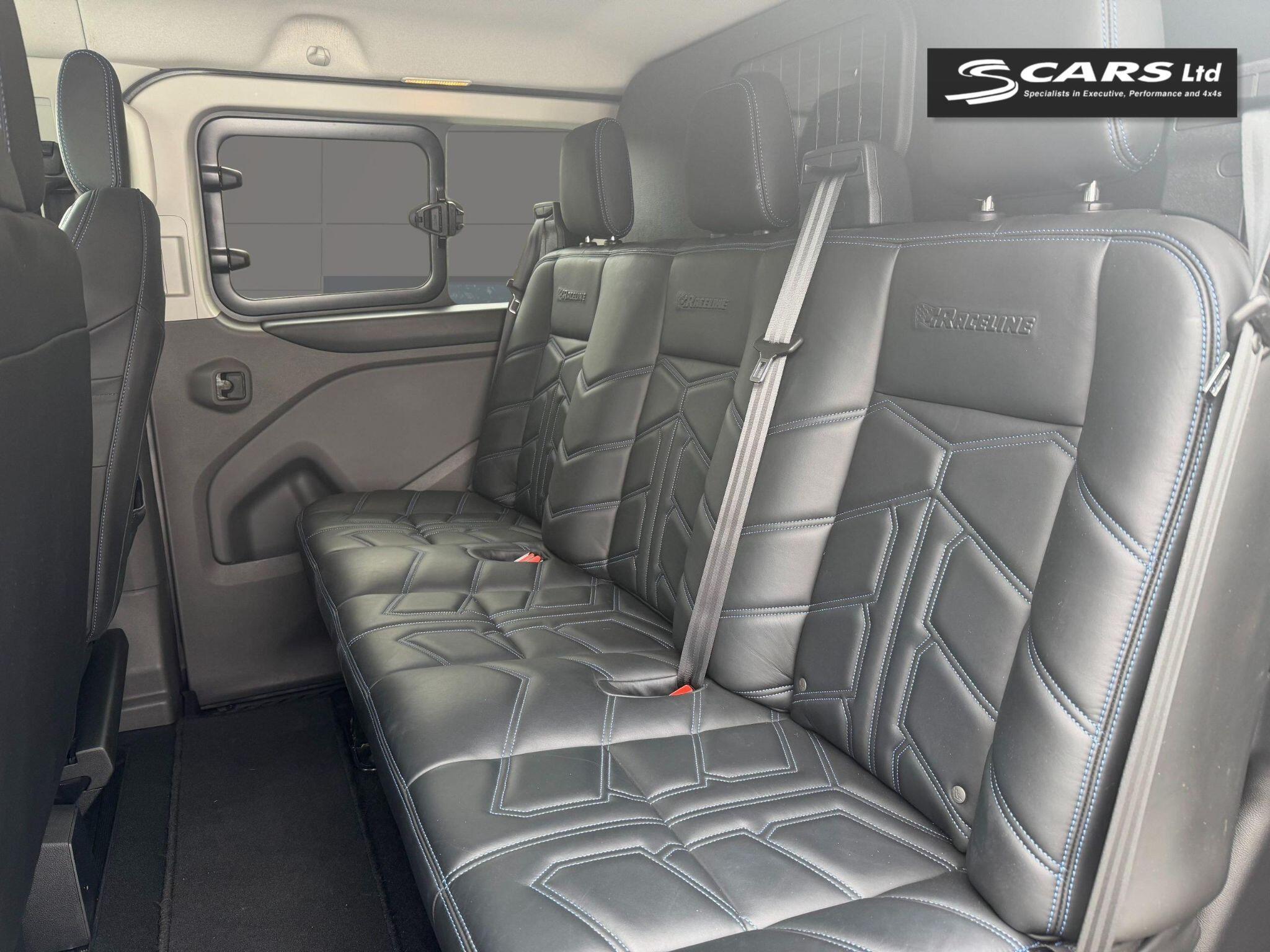 Ford Transit Custom view 15