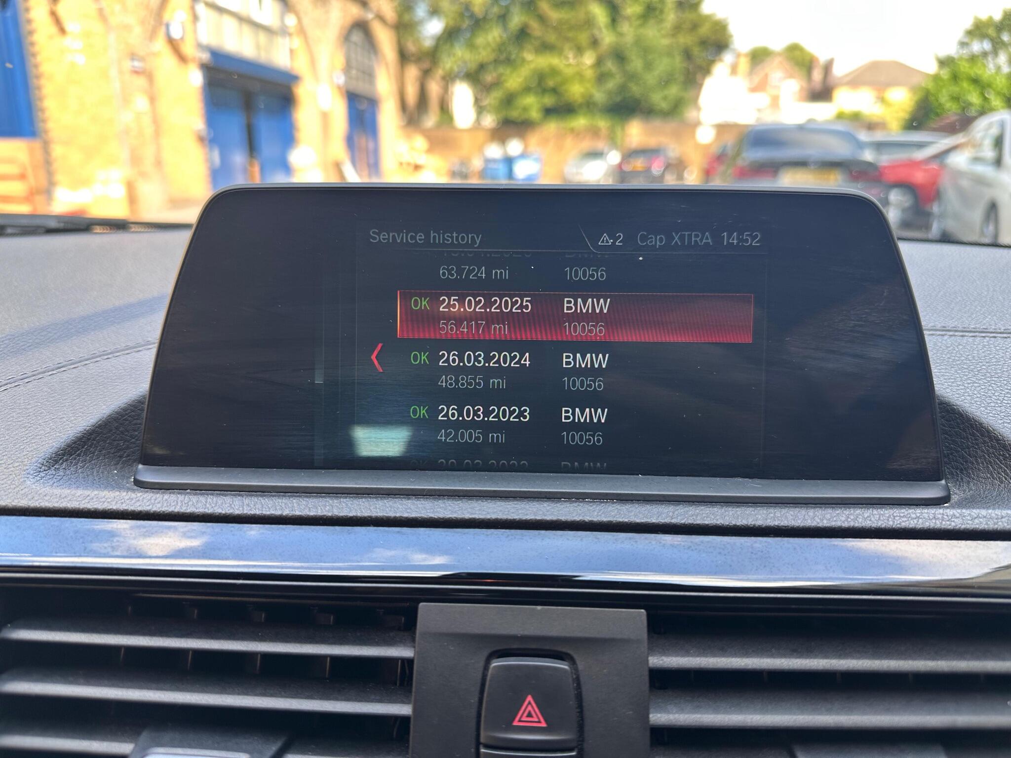BMW 1 Series view 34