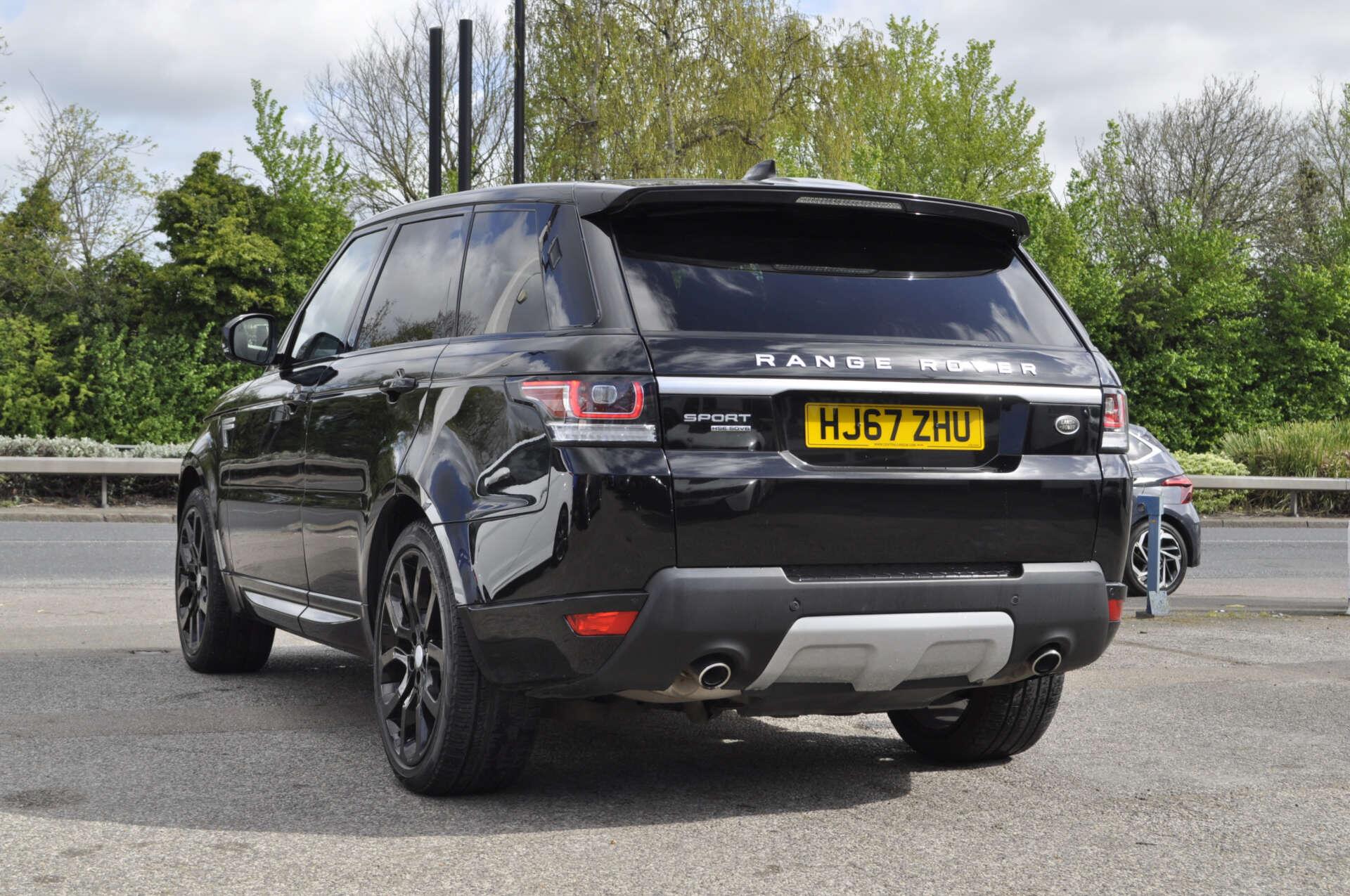 Land Rover Range Rover Sport view 5