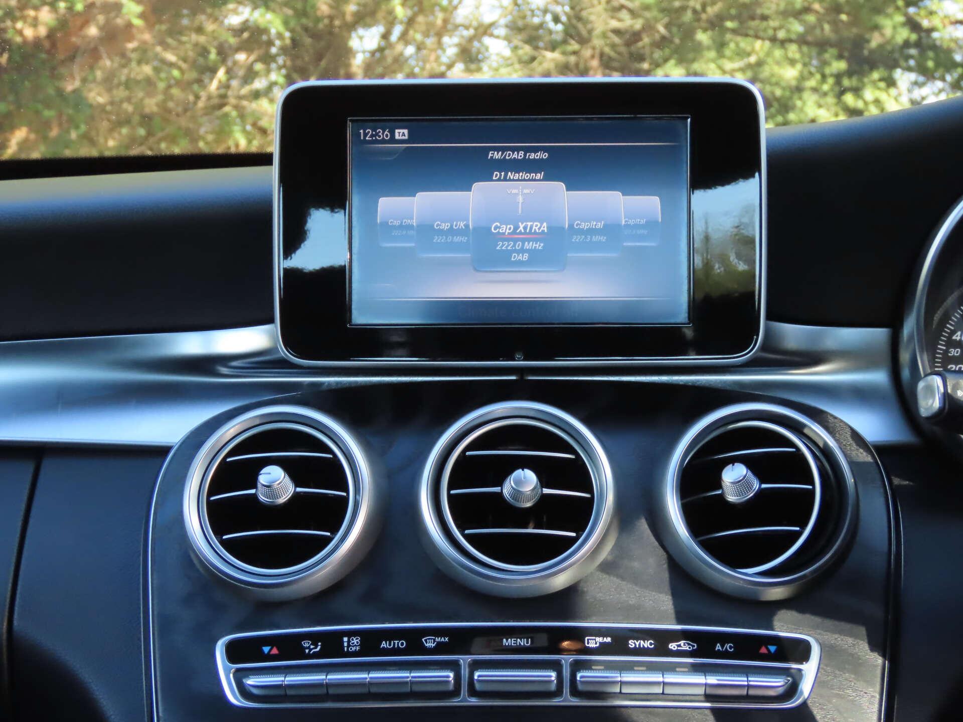 Mercedes-Benz C-Class view 10