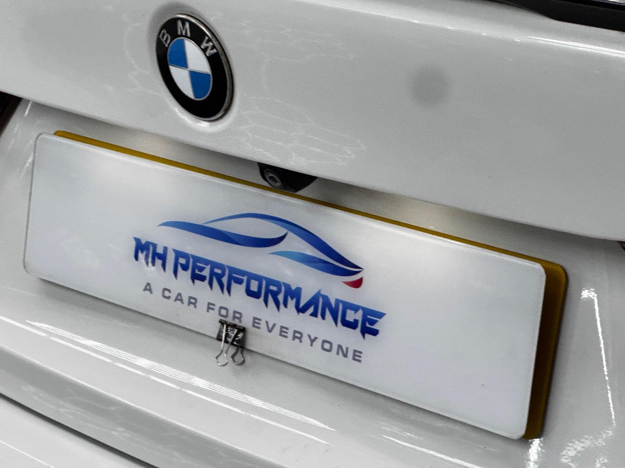 BMW 3 Series view 21
