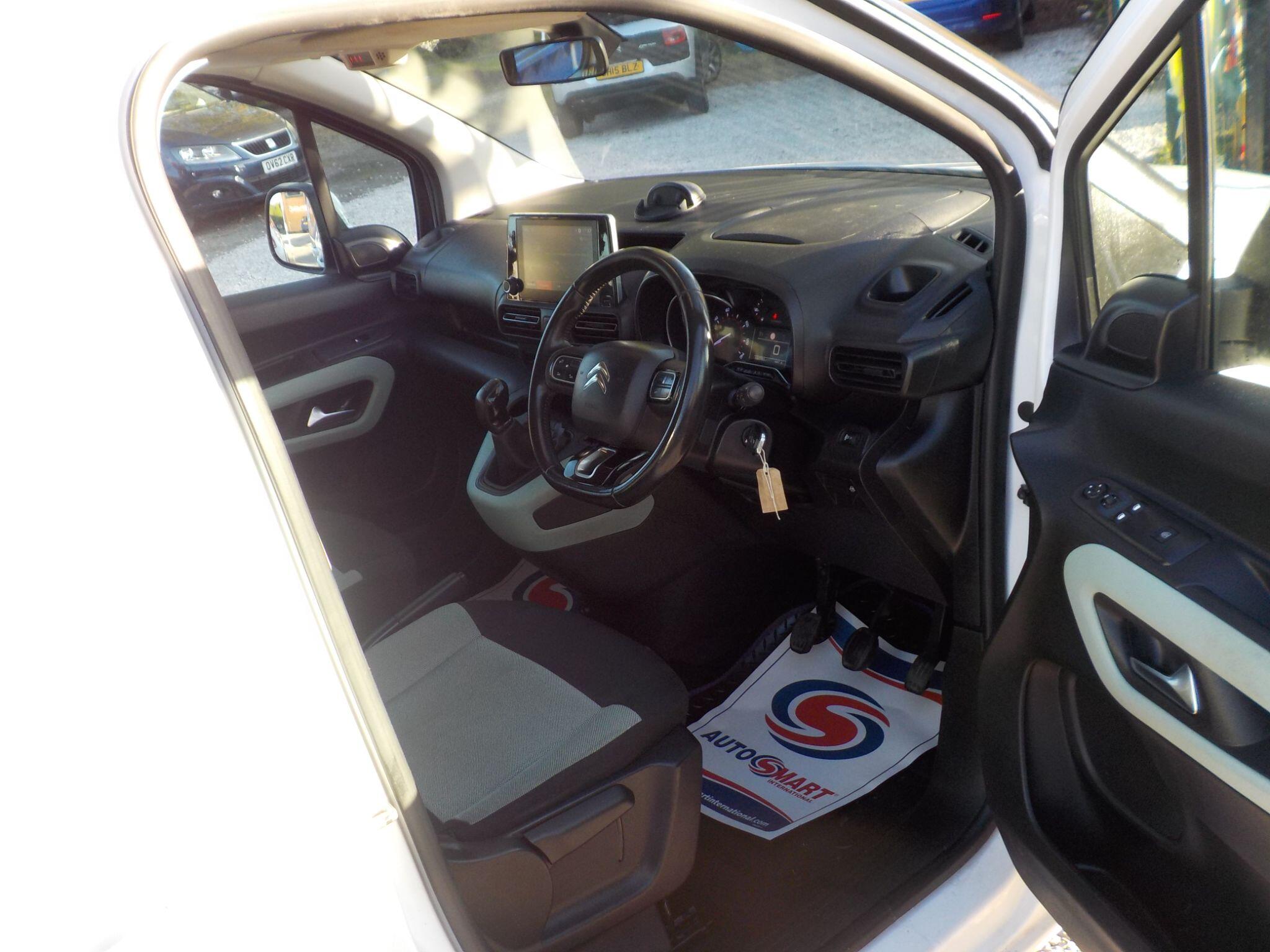 Citroen Berlingo 1.5 BlueHDi Feel XL MPV Euro 6 5dr