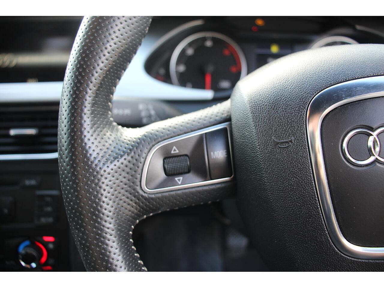 Audi A4 view 15