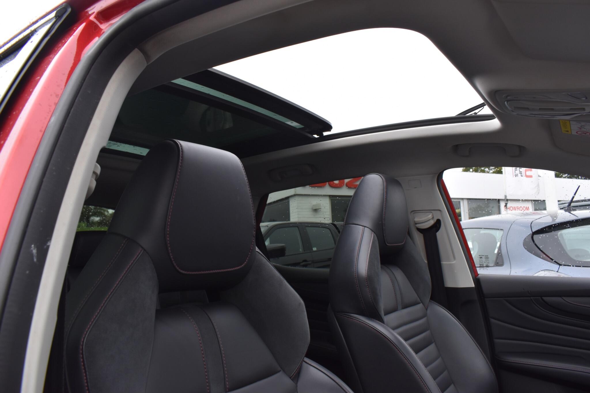 MG HS - 1.5 T-GDI Exclusive Euro 6 (s/s) 5dr - Image 8