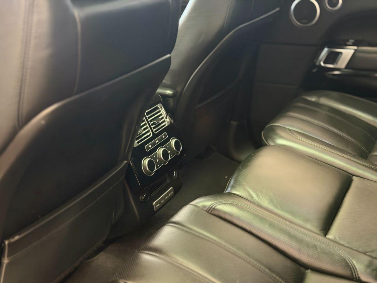 Land Rover Range Rover view 60