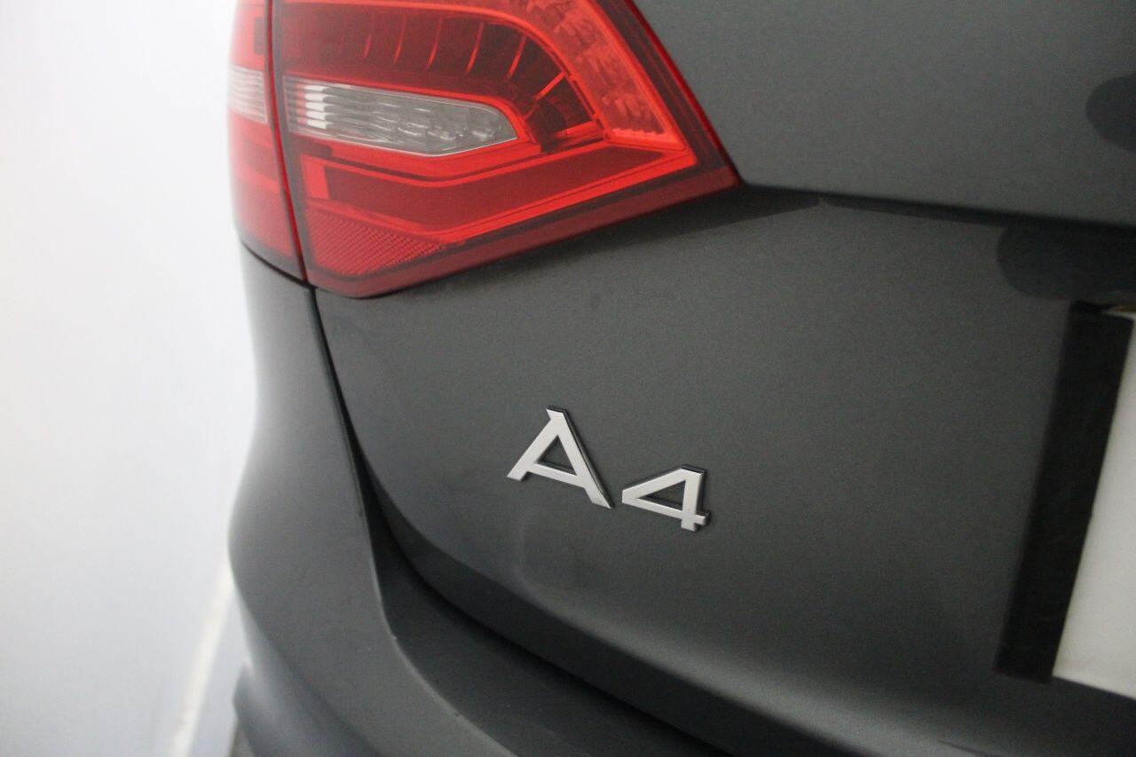 Audi A4 view 19