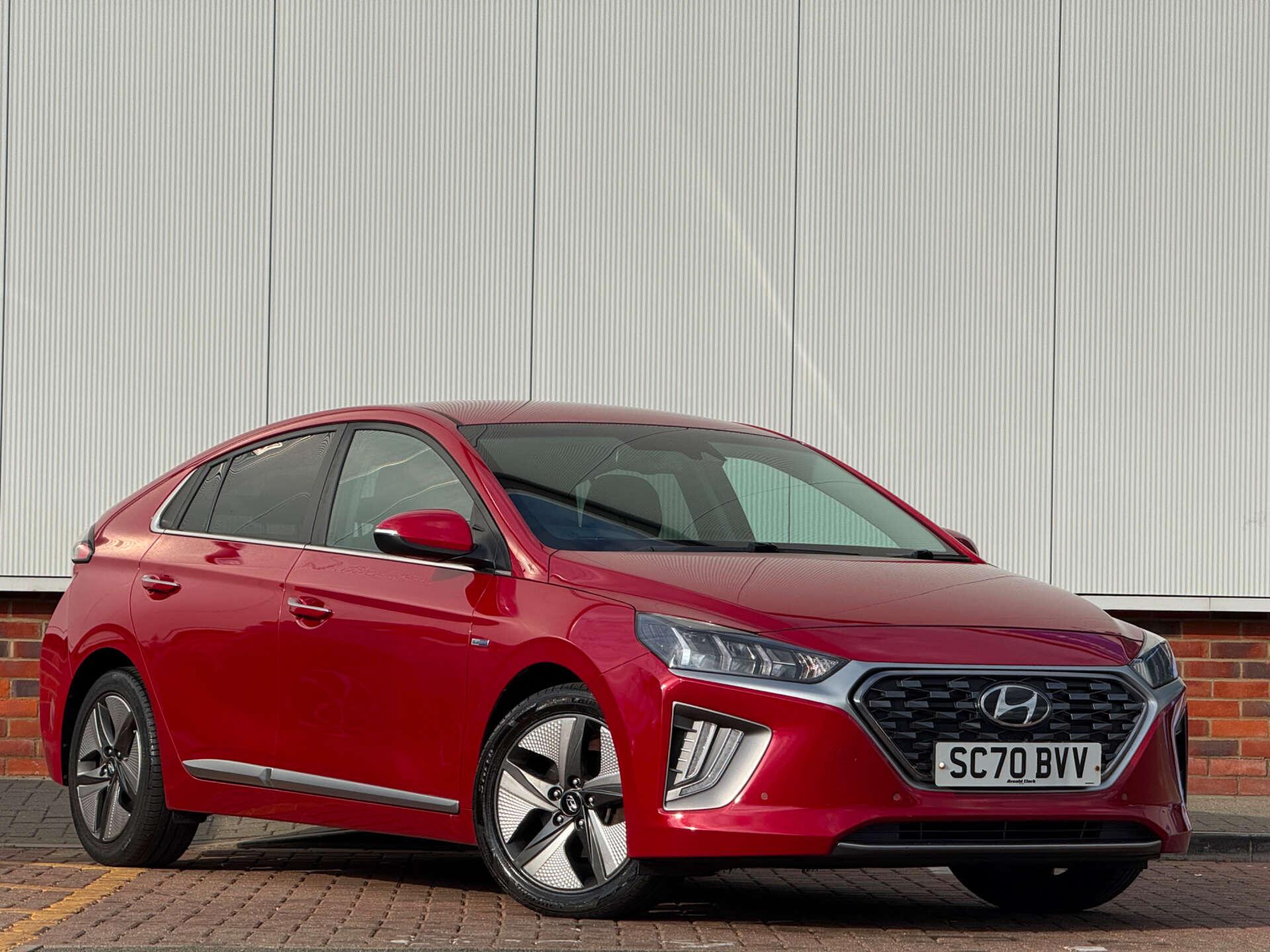 Hyundai Ioniq view 7