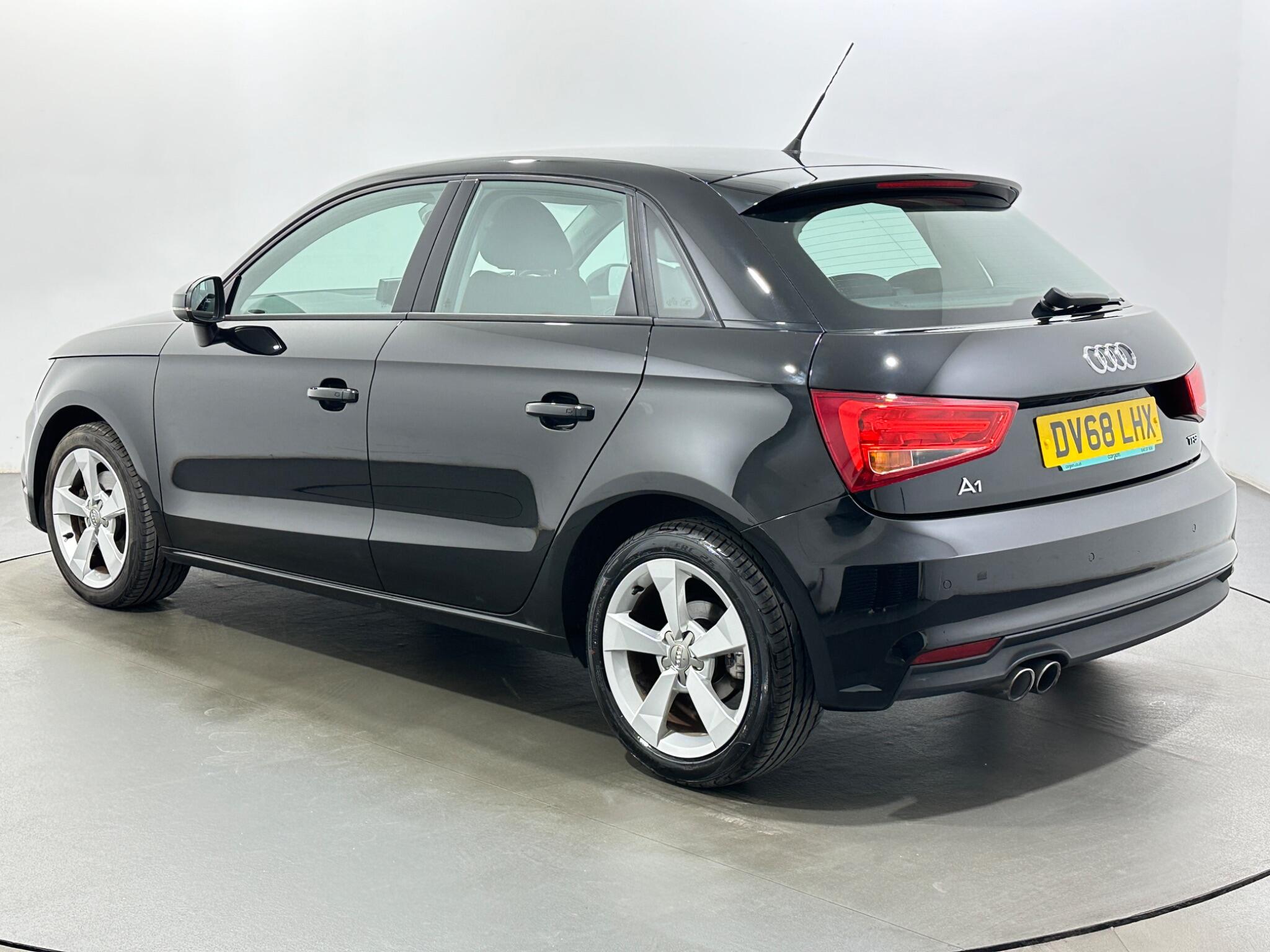 Audi A1 view 6