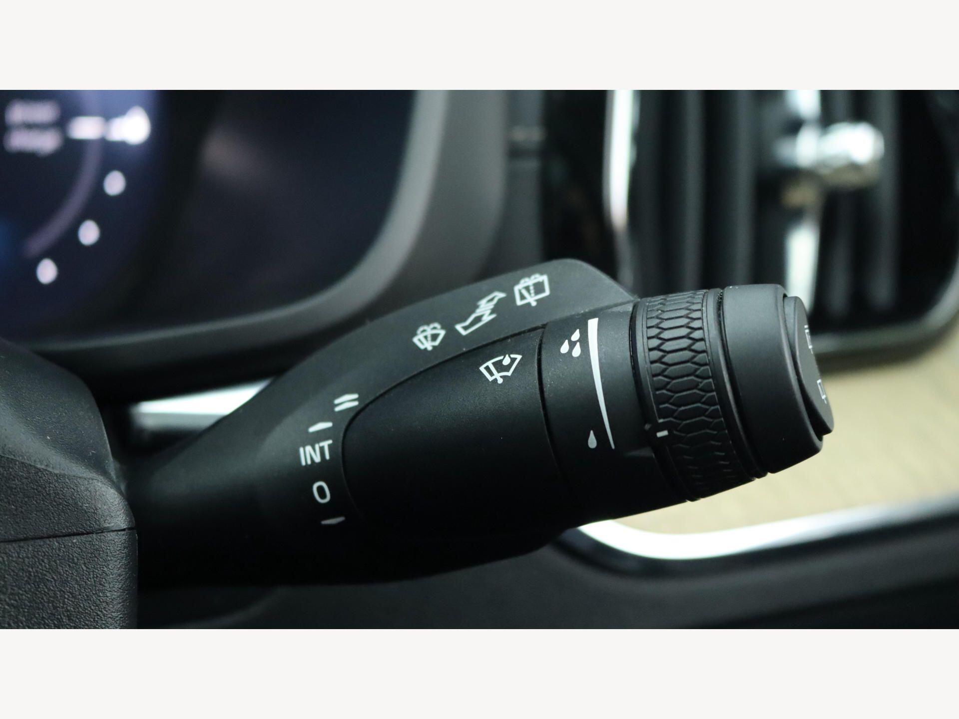Volvo XC60 view 24