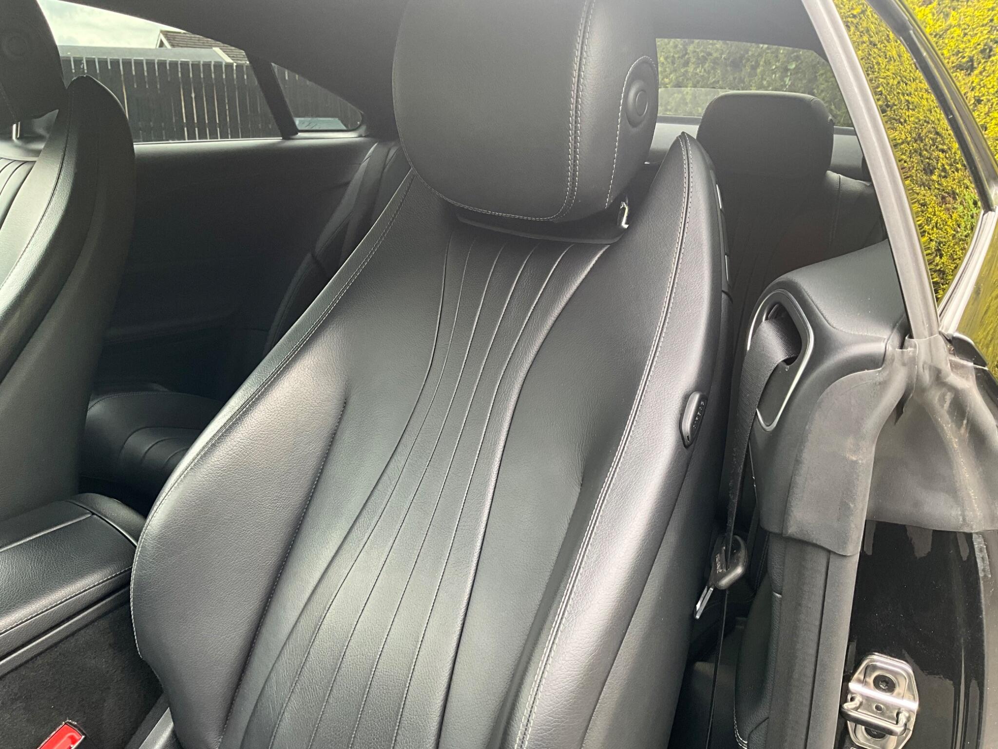 Mercedes-Benz E Class view 46