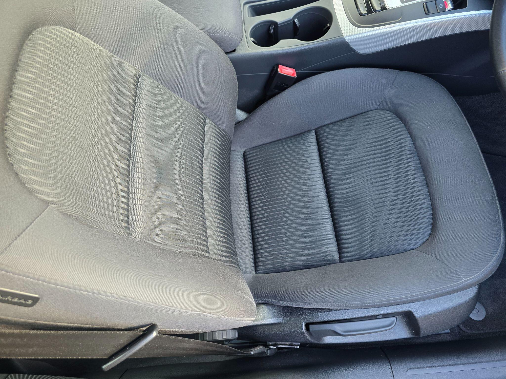 Audi A4 view 34