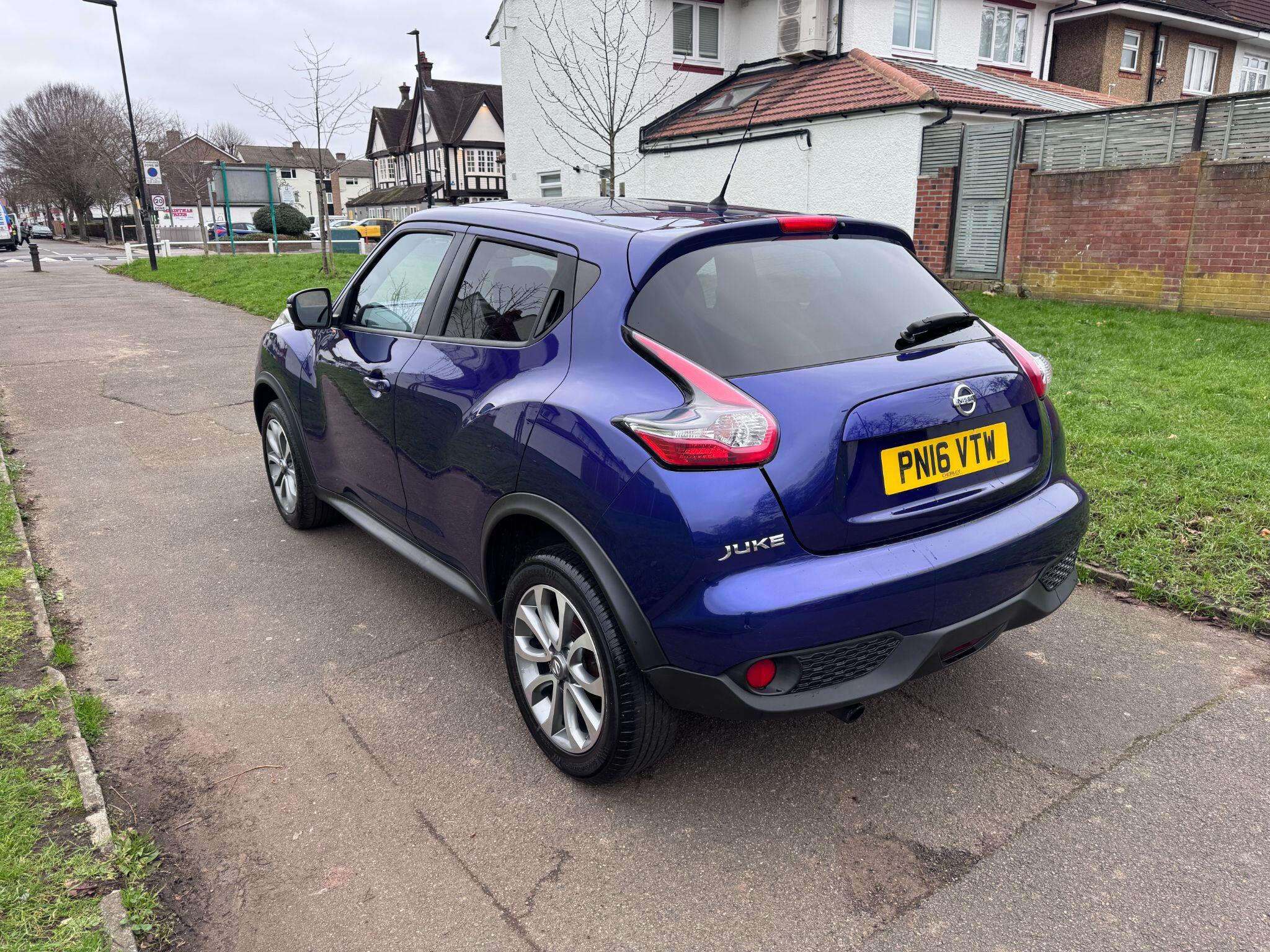 2016 Nissan Juke image 8