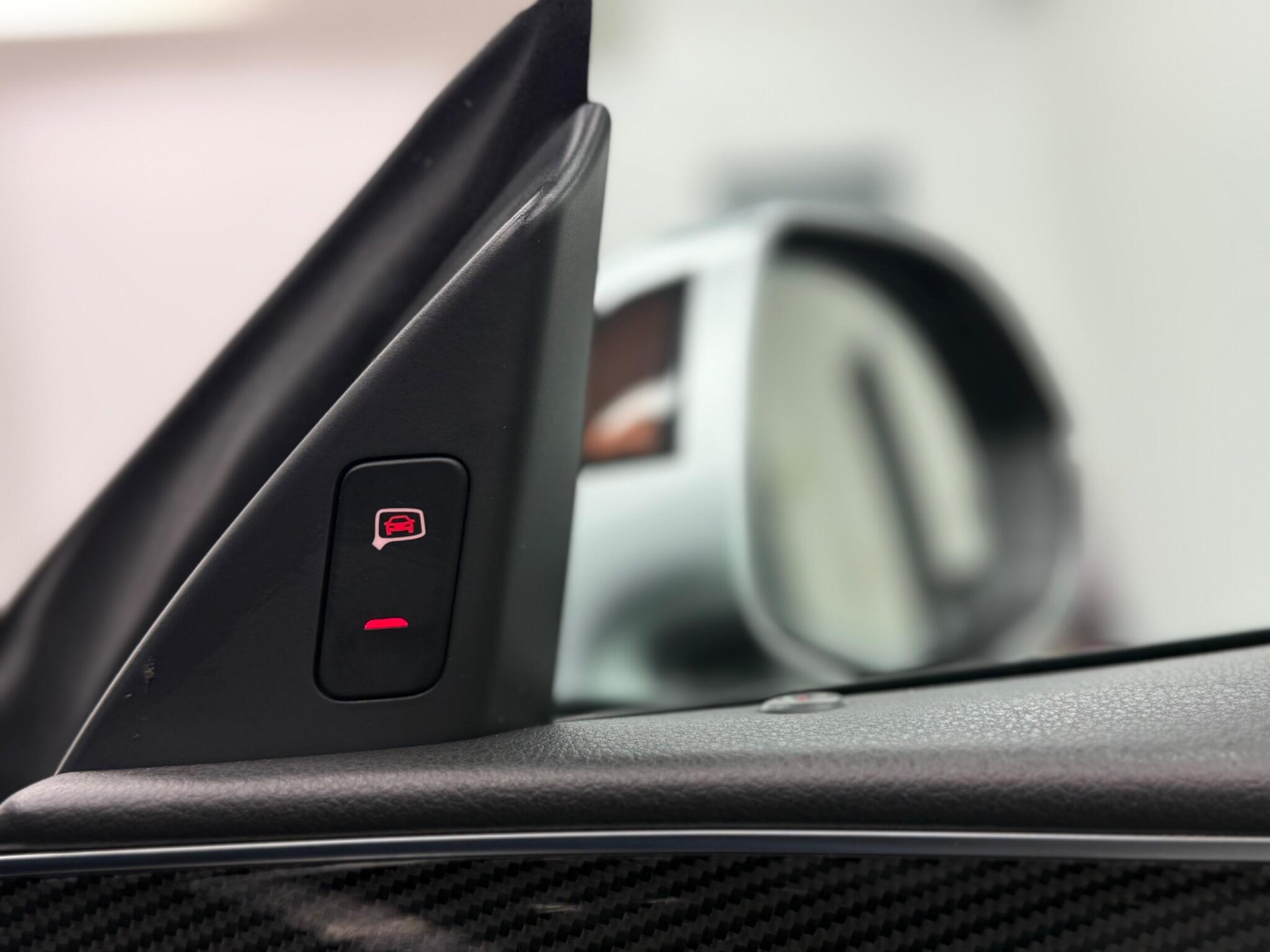 2014 Audi RS7 image 17