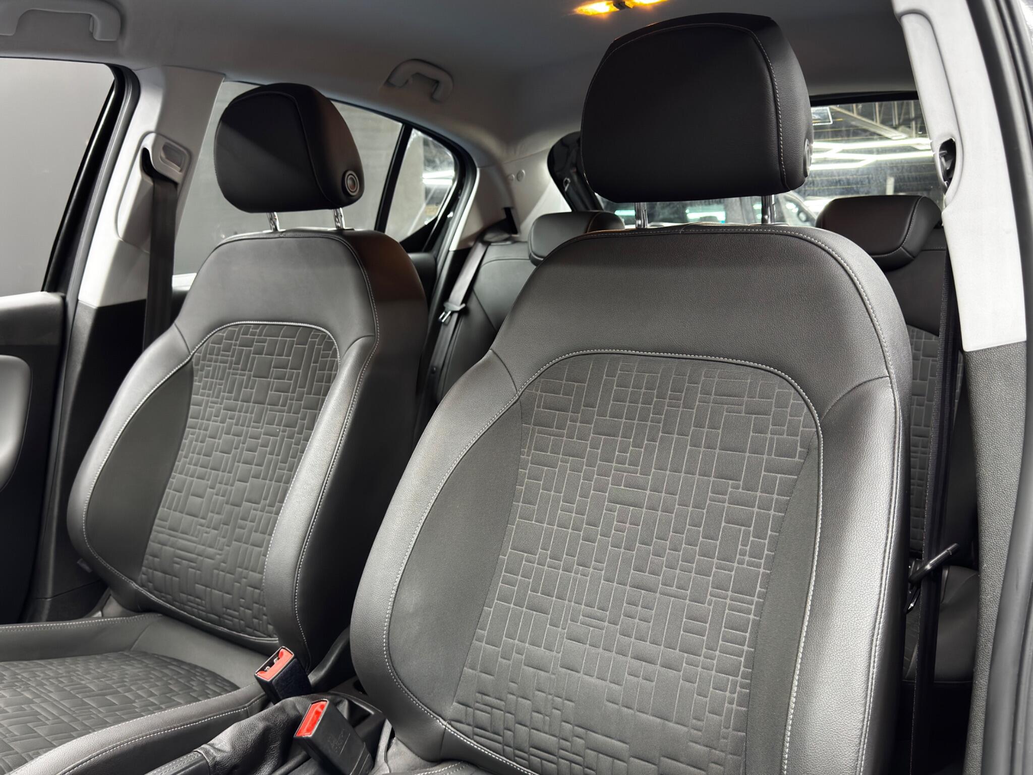 Vauxhall Corsa view 14