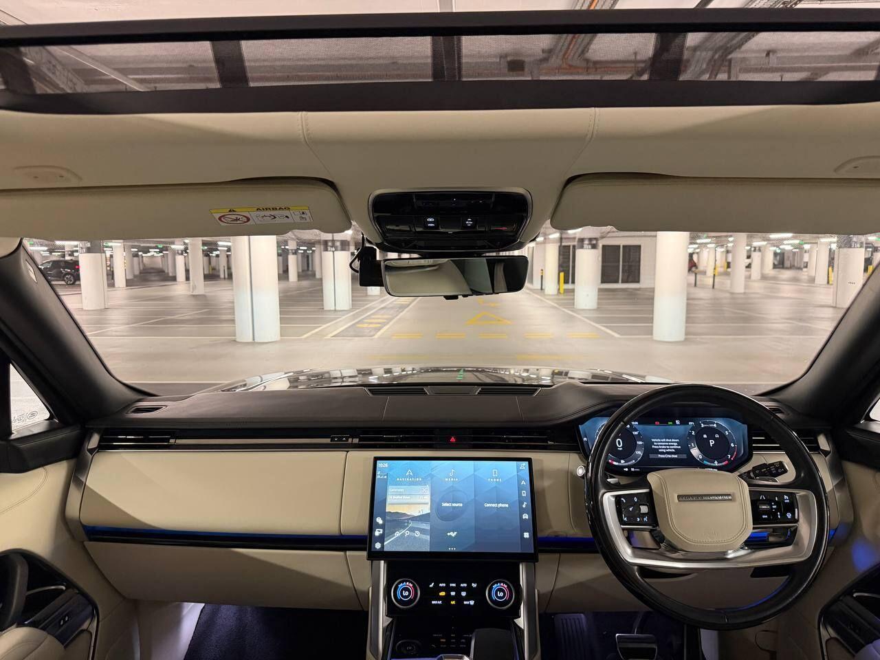 Land Rover Range Rover view 38