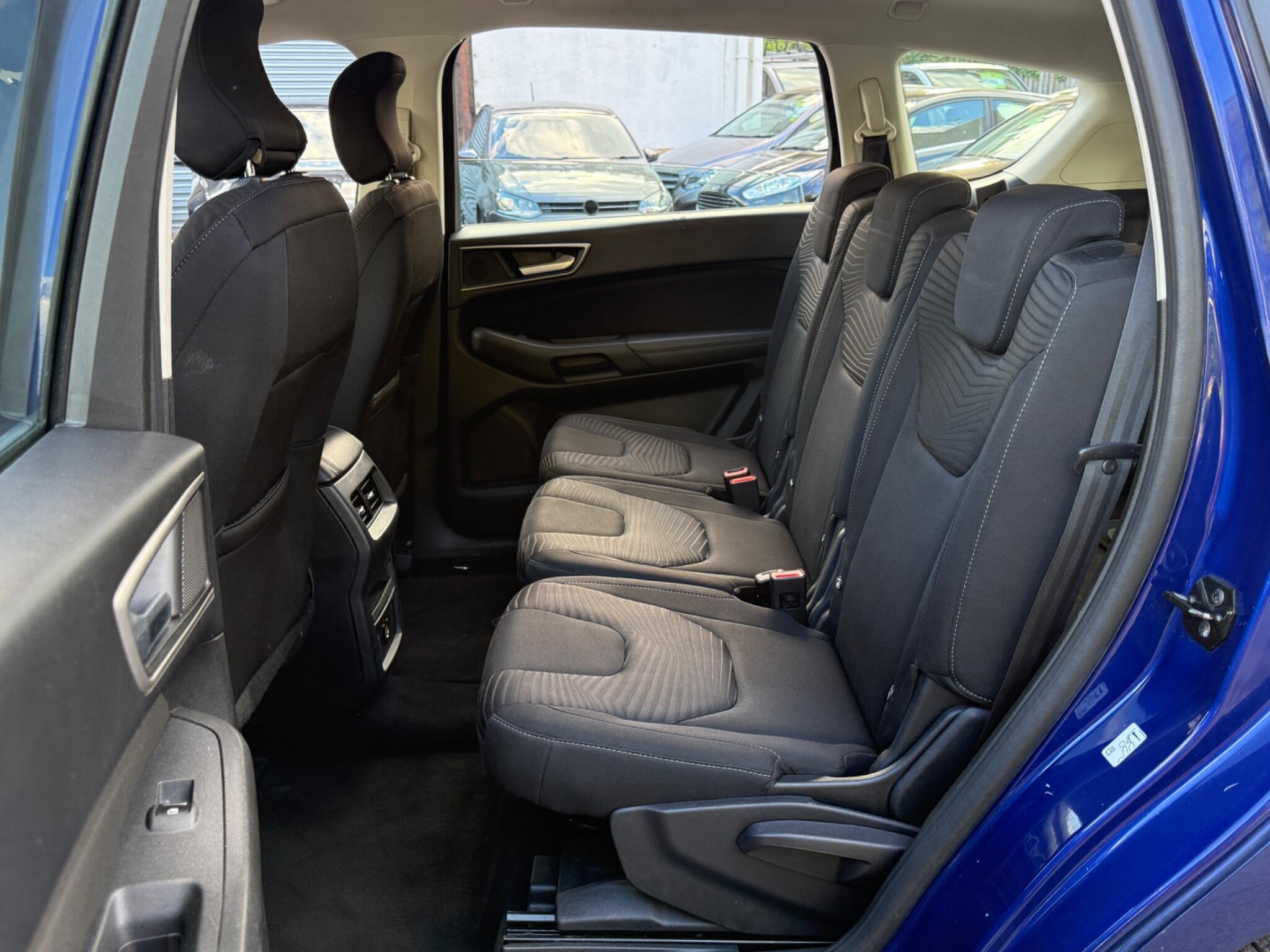 Ford S-Max - Image 58