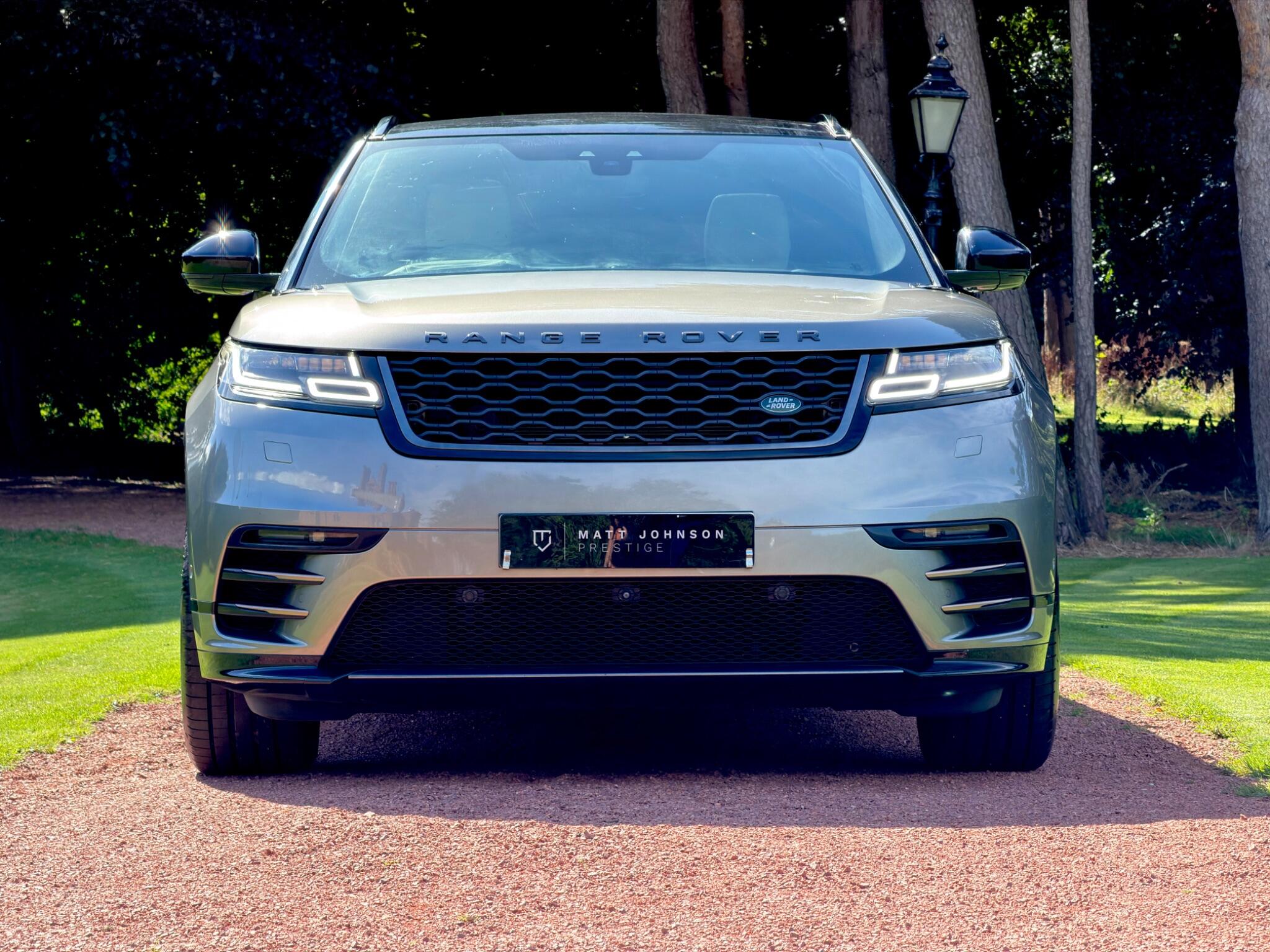 Land Rover Range Rover Velar view 22
