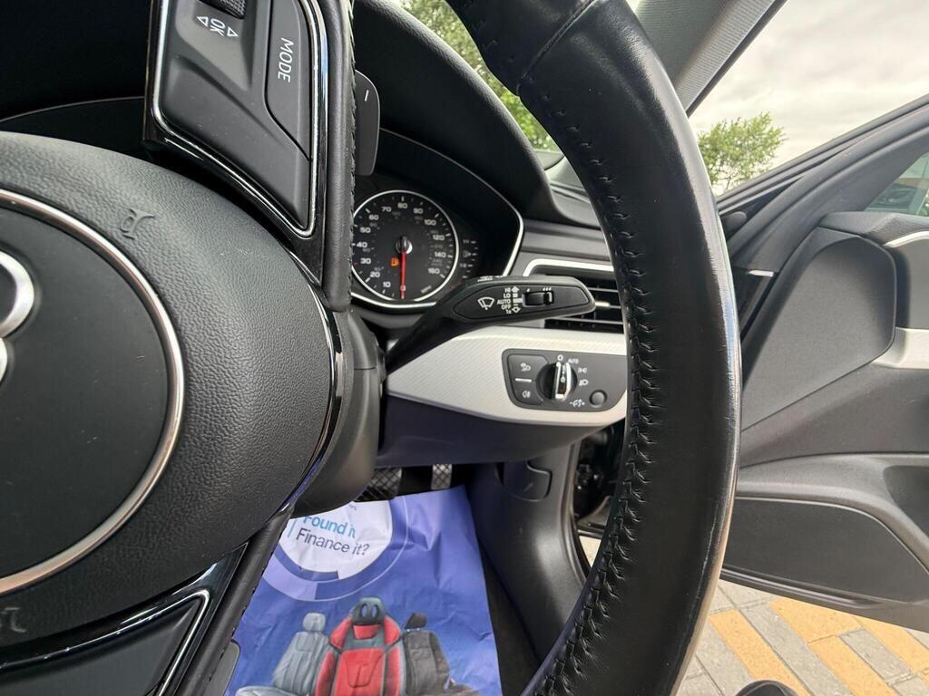 Audi A4 view 26