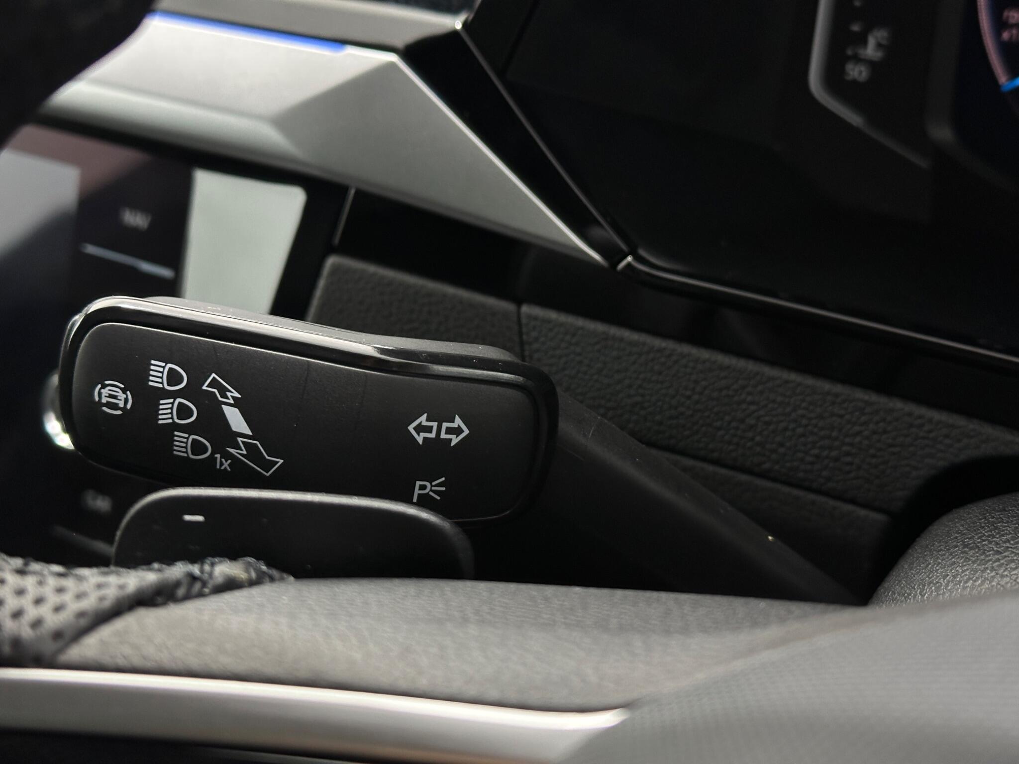 Volkswagen Arteon view 13