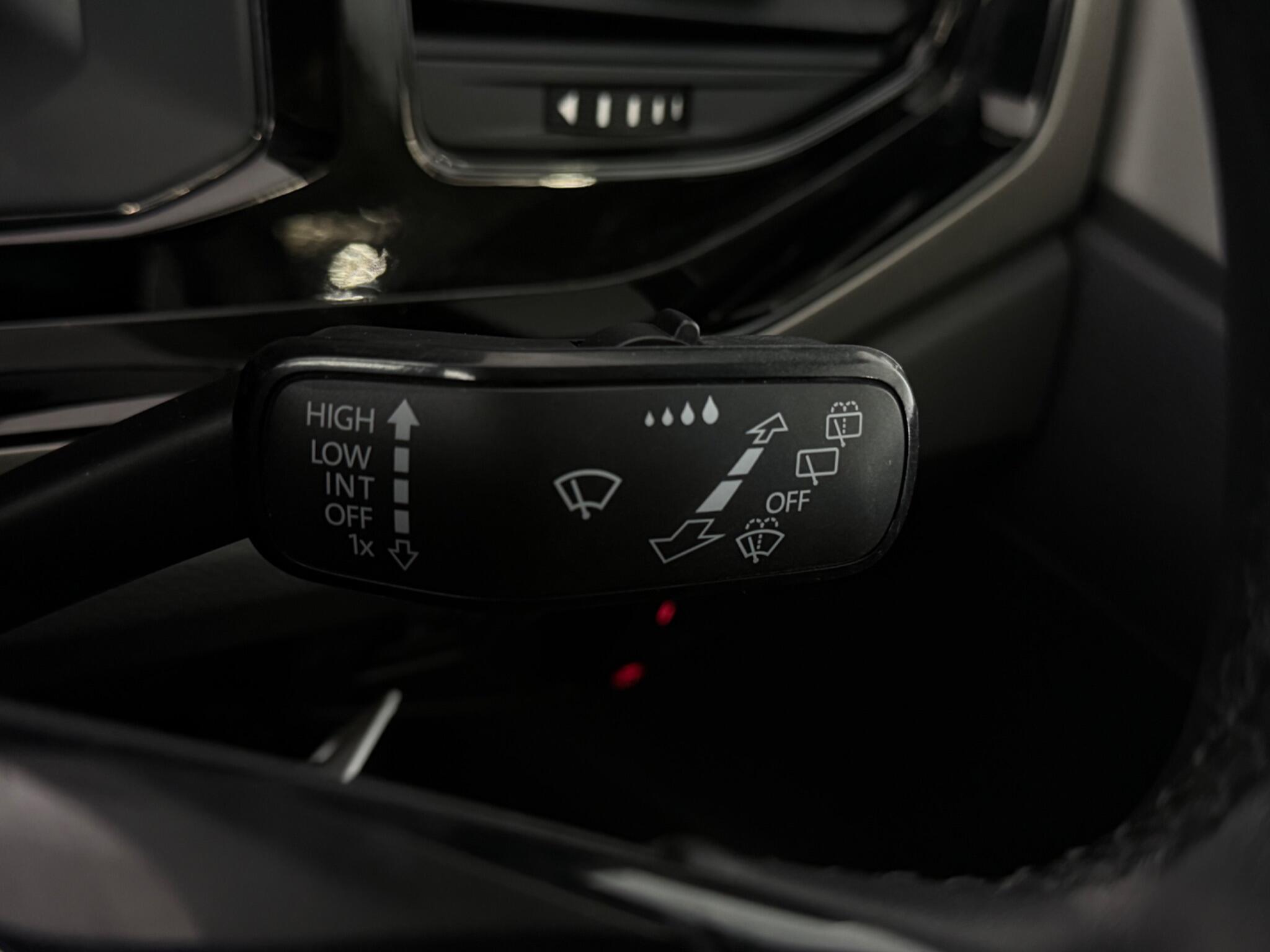 Volkswagen Polo view 17