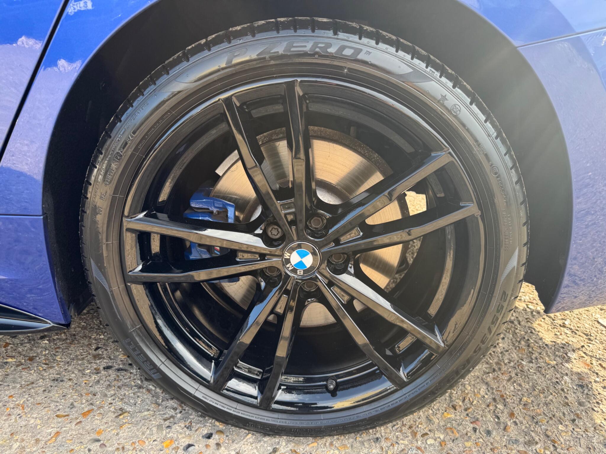 BMW 3 Series view 45