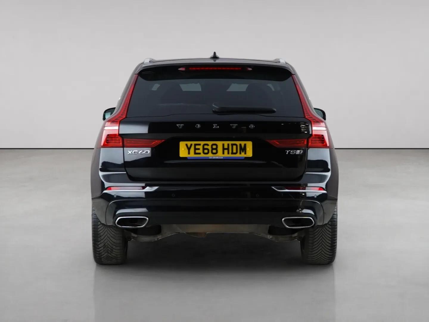 Volvo XC60 view 6