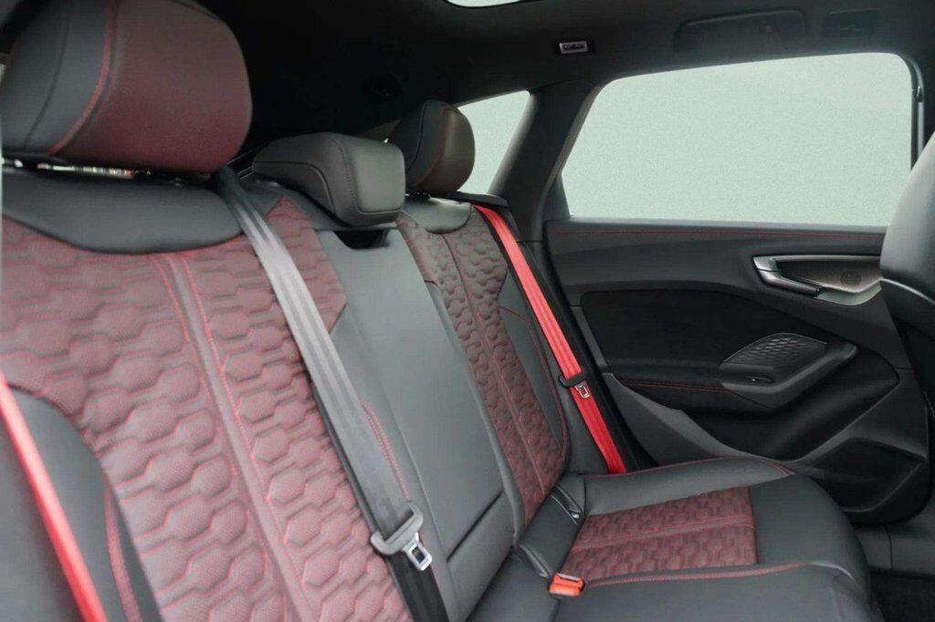 Audi RS5 view 54