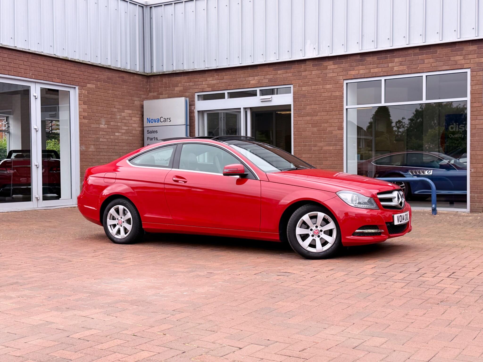 Mercedes-Benz C-Class view 98