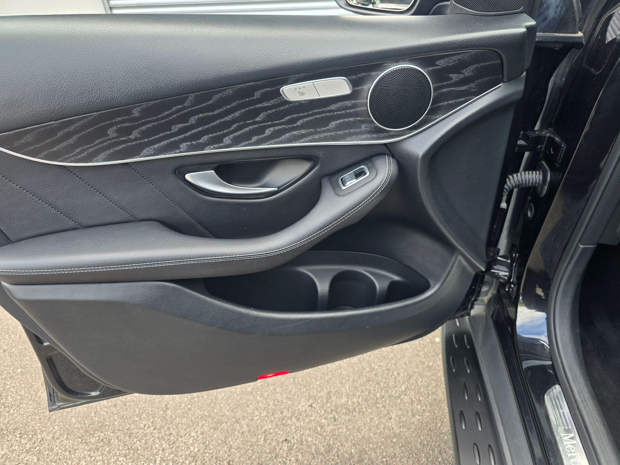 Mercedes-Benz GLC view 48