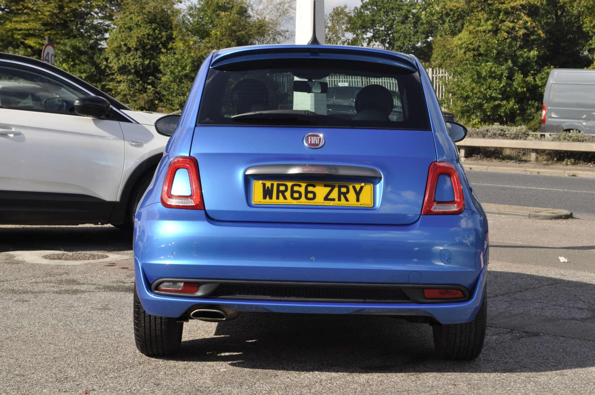 Fiat 500 view 2