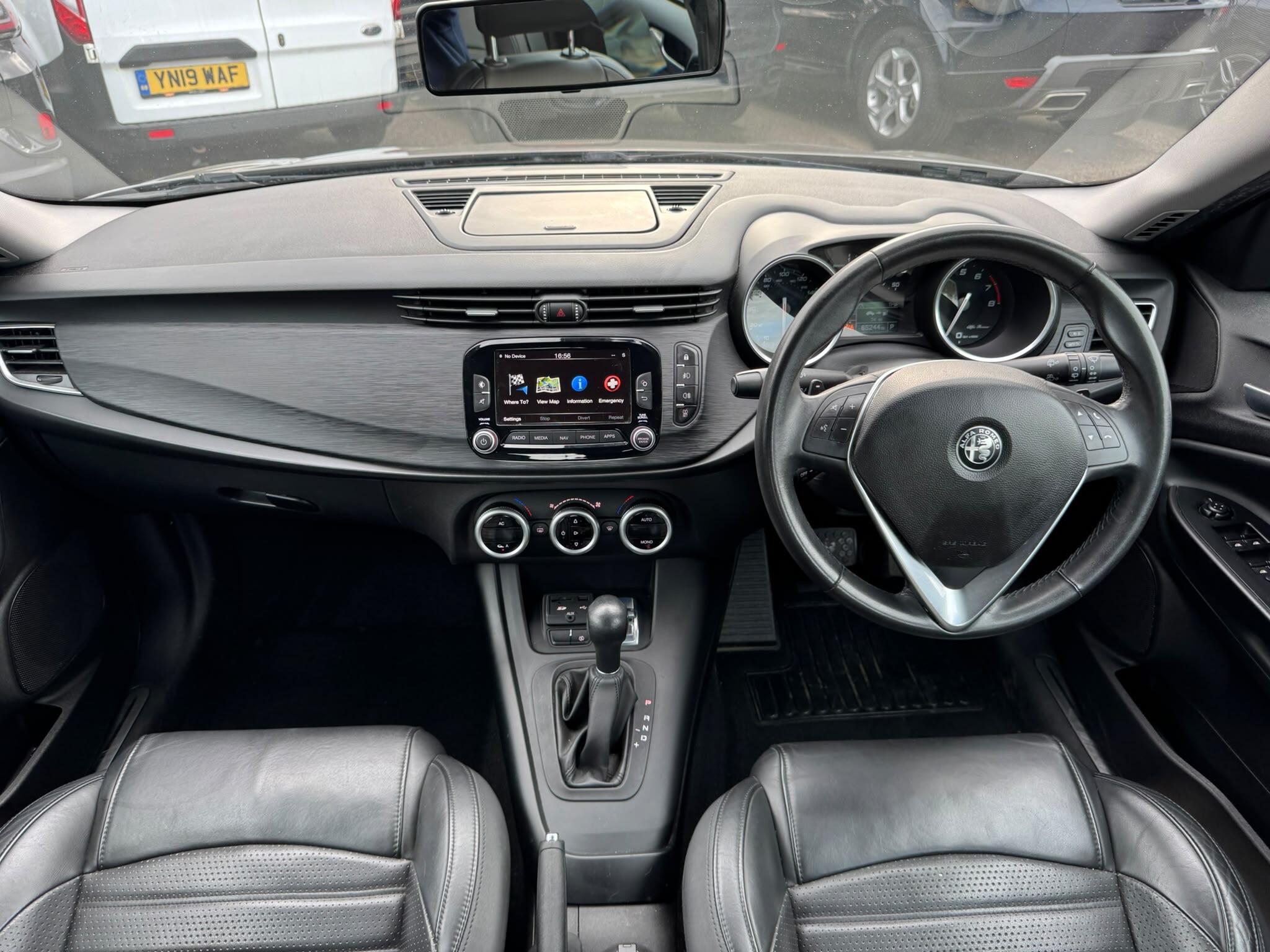 Alfa Romeo Giulietta view 41
