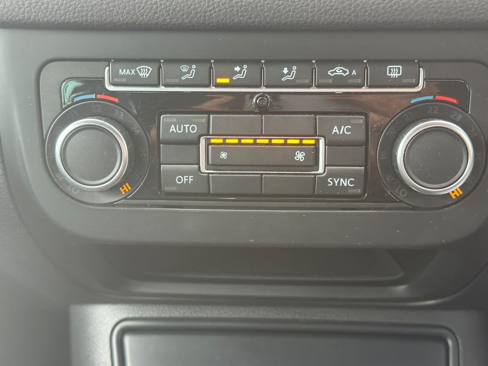 Volkswagen Tiguan view 16